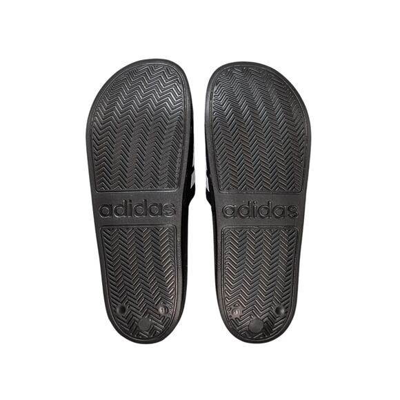 NWOT Adidas Adilette Shower Slip On Sandals Slides Core Black White  Mens 11 - Picture 2 of 9